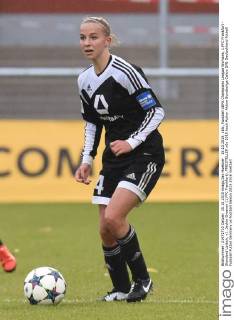 15.10.2015, xblx, Fussball UEFA Champions League Womans, 1.FFC Frankfurt - Standard Lüttich, v.l. Jackie Groenen (1.FFC Frankfurt), FREISTELLER