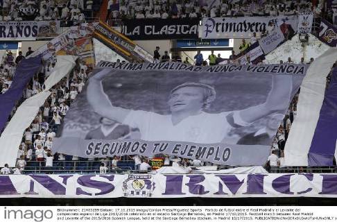 Partido de futbol entre el Real Madrid y el Levante del campeonato espanol de Liga 2015 2016 celebrado en el estadio Santiago Bernabeu, en Madrid 17 10 2015. Football match between Real Madrid and Levante of the 2015 2016 Spanish League, held at the Santiago Bernabeu stadium, in Madrid 10 17 2015.