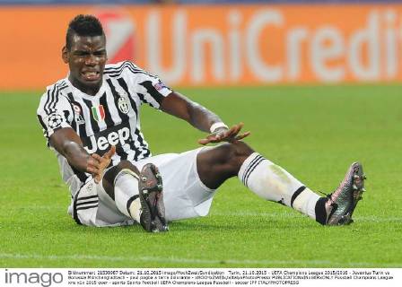 Turin, 21.10.2015 - UEFA Champions League 2015 2016 - Juventus Turin vs Borussia Mönchengladbach - paul pogba a terra dolorante - xHOCHxZWEIx xItalyxPhotoxPressx
