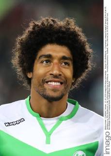 Dante (VfL Wolfsburg) - Champions League Gruppe B Saison 2015-2016 VfL Wolfsburg vs. PSV Eindhoven in der Volkswagen Arena in Wolfsburg - Portrait,Deutschland, Fussball, Mann,Männer,21.10.2015