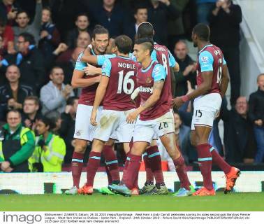 West Ham s Andy Carroll celebrates scoring his sides second goal Barclays Premier League - West Ham United vs Chelsea - Upton Park - England - 24th October 2015 - Picture David Klein Sportimage EDITORIAL USE ONLY. No use with unauthorised audio, video, data, fixture lists, club league logos or live services. Online in-match use limited to 120 images, no video emulation. No use in betting, games or single club league player publications.