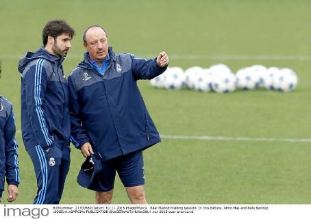 Real Madrid training session. In this picture, Ximo Mas and Rafa Benitez. xJOSExA.xGARCIAx 