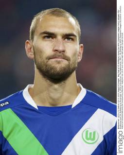 Bas Dost of Vfl Wolfsburg during the UEFA Champions League match between PSV Eindhoven and VfL Wolfsburg on November 3, 2015 in Eindhoven, The Netherlands. PSV v VfL Wolfsburg UEFA Champions League 2015 2016 xVIxxIVx 4542293