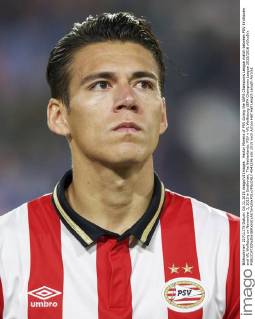 Hector Moreno of PSV during the UEFA Champions League match between PSV Eindhoven and VfL Wolfsburg on November 3, 2015 in Eindhoven, The Netherlands. PSV v VfL Wolfsburg UEFA Champions League 2015 2016 xVIxxIVx 4542296