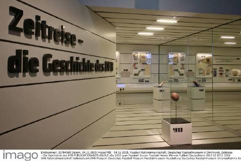 04.11.2015, Fussball Nationalmannschaft, Deutsches Fussballmuseum in Dortmund. Zeitreise - Die Geschichte des DFB