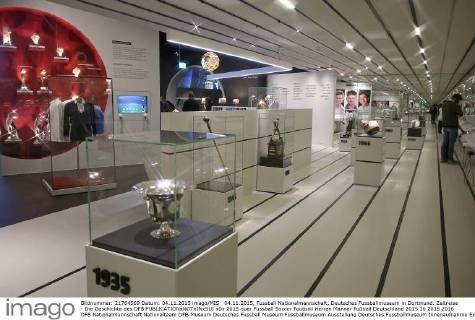 04.11.2015, Fussball Nationalmannschaft, Deutsches Fussballmuseum in Dortmund. Zeitreise - Die Geschichte des DFB
