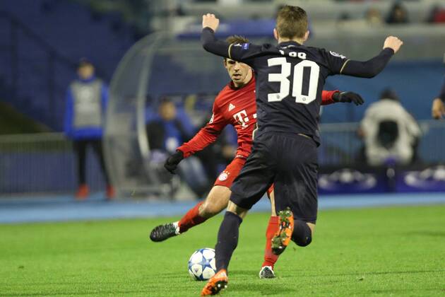 Zagreb, 09.12.2015., Stadion Maksimir, Champions League, group F, GNK Dinamo Zagreb (blue) 0-2 FC Bayern (red) Philipp LAHM (21) vs Marko ROG (30)