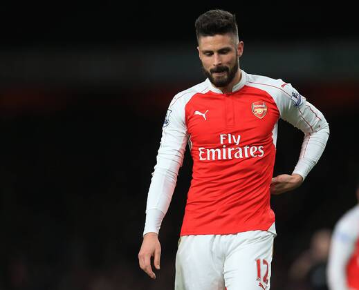 Arsenal s Olivier Giroud looks on dejected Barclays Premier League - Arsenal vs Southampton - Emirates Stadium - England - 2nd February 2016 - Picture David Klein Sportimage EDITORIAL USE ONLY. No use with unauthorised audio, video, data, fixture lists, club league logos or live services. Online in-match use limited to 120 images, no video emulation. No use in betting, games or single club league player publications.