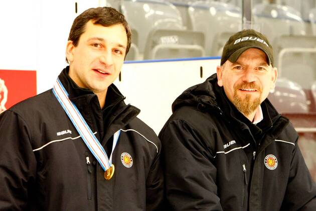 DK, IIHF WW DivIa, medal ceremony 31.03.2016, Gigantium, Aalborg, DK, IIHF WW DivIa, medal ceremony: das deutsche Erfolgstrainerduo Benjamin Hinterstocker (Germany, Coach) und Tommy Kettner (Germany, Ass. Coach) nphxGMACH