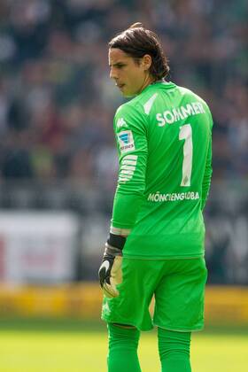 Moenchengladbach Torwart Yann Sommer (Borussia Moenchengladbach 1) beim Fussball Bundesligaspiel zwischen Borussia Moenchengladbach und Hertha BSC am 03.04.2016, Copyright: Schueler Eibner-Pressefoto EP_JSE