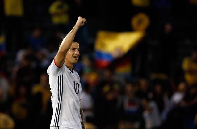 Copa America, Kolumbien - Paraguay Colombia s James Rodriguez celebrates his 2-0 goal before Paraguay during the Copa America Centenario Group A match at the Rose Bowl stadium in Pasadena, California, United States, 7 June 2016. COLOMBIA VS PARAGUAY !ACHTUNG: NUR REDAKTIONELLE NUTZUNG!  SCL019 20160608-636009597937176377