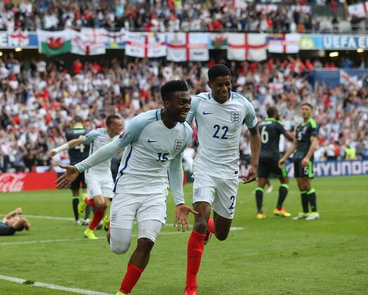 Daniel Sturridge of England celebrates scoring the winning goal during the UEFA European Championship EM Europameisterschaft 2016 match at the Stade Felix Bollaert-Delelis, Lens. Picture date June 16th, 2016 Pic David Klein Sportimage EDITORIAL USE ONLY. No use with unauthorised audio, video, data, fixture lists, club league logos or live services. Online in-match use limited to 120 images, no video emulation. No use in betting, games or single club league player publications.