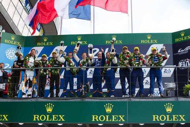 19.06.2016. Le Mans Circuit, Le Mans, France. Le Mans 24 Hours Race. LMP2 podium, Signatech Alpine drivers Gustavo Menezes, Nicolas Lapierre and Stephane Richelmi from G-Drive Racing team of Roman Rusinov, Will Stevens and Rene Rast, with SMP Racing Vitaly Petrov, Viktor Shaitar and Kirill Ladygin third. xTimxWilliamsx  ActionPlus11751892