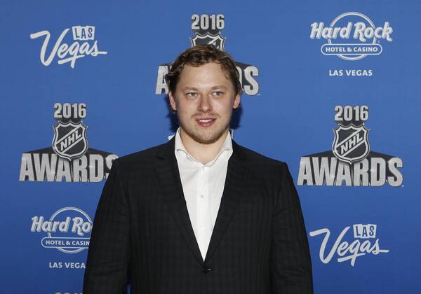 2016 June 22: St. Louis Blues right winger Vladimir Tarasenko poses for a photograph on the red carpet during the 2016 NHL Eishockey Herren USA Awards at the Hard Rock Hotel and Casino in Las Vegas, Nevada. (Photo by Marc Sanchez Icon Sportswire) NHL: JUN 22 NHL Awards Icon144160622103 EDITORIAL USE ONLY
