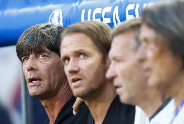 DFB Bundestrainer Joachim Jogi LOEW, LÖW,Thomas SCHNEIDER, DFB Co-Trainer, Assistenztrainer Andreas KOEPKE , Torwarttrainer DFB Dr. Hans-Wilhelm Müller-Wohlfahrt, DFB Mannschaftsarzt, GERMANY - ITALY 6-5 n.P. Quarterfinal ,Football European Championships EURO at 02 nd of July, 2016 in Bordeaux, France. Fussball, Nationalteam, Italien Deutschland, Viertelfinale