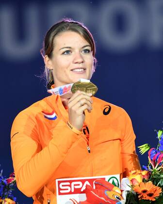 Amsterdam, Leichtathletik, Athletics, Track and Field, EAA, Leichtathletik EM Amsterdam 2016, European Championships Amsterdam, 06.07-10.07.2016, Olympiastadion Amsterdam, 100m Frauen Siegerehrung Dafne Schippers mit Gold Medaille, Copyright Gladys Chai von der Laage
