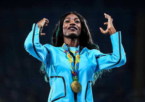 (160816) -- RIO DE JANEIRO, Aug. 16, 2016 -- Gold medalist Bahamas s Shaunae Miller attends the awarding ceremony for the women s 400m final of Athletics at the 2016 Rio Olympic Games Olympische Spiele Olympia OS in Rio de Janeiro, Brazil, on Aug. 16, 2016. )(xr) (SP)BRAZIL-RIO DE JANEIRO-OLYMPICS-ATHLETICS LiuxDawei 