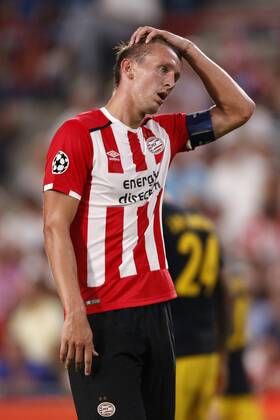 Luuk de Jong of PSVduring the UEFA Champions League group D match between PSV Eindhoven and Atletico Madrid on September 13, 2016 at the Philips stadium in Eindhoven, The Netherlands. PSV v Atletico Madrid UEFA Champions League 2016 2017 xVIxJeroenxPutmansxIVx 6213977