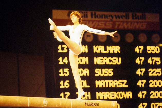 Turn-Weltmeisterschaften in Straßburg: Nadia Comaneci (Rumänien) auf dem Schwebebalken