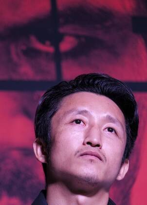 September 27, 2016 - Los Angeles, California, U.S - Chinese boxer Zou Shiming in a press conference PK Pressekonferenz on September 27, 2016 in Los Angeles. Three action-packed World Championship WM Weltmeisterschaft fights (NONITO DONAIRE VS. JESSIE MAGDALENO îSCAR VALDEZ VS. HIROSHIGE OSAWA ZOU SHIMING VS. PRASITAK PAPOEM) will act as co-main events to the MANNY ÒPacmanà PACQUIAO à JESSIE VARGAS World Boxing Organization (WBO) welterweight world title fight, Saturday, November 5, at the Thomas & Mack Center on the campus of the University of Nevada, Las Vegas. Press Conference for World Title Fights - ZUMAc68_