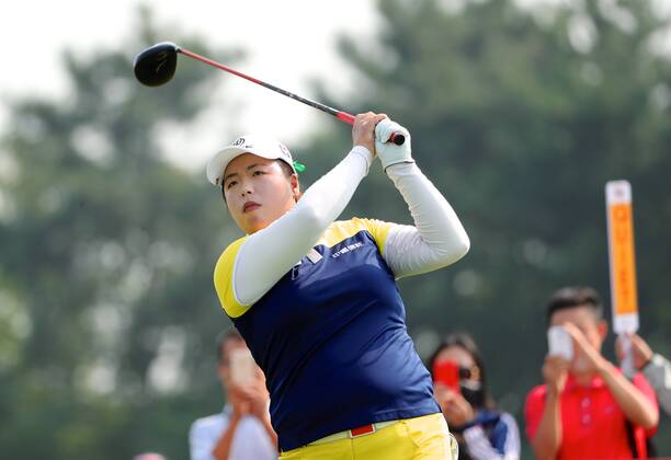 BEIJING, CHINA - SEPTEMBER 30: Feng Shanshan of China in action during the second round of the 2016 Reignwood LPGA Golf Damen Classic at Reignwood golf club on September 30, 2016 in Beijing, China. CFP493033761