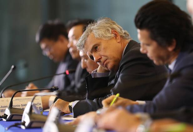 (161012) -- BEIJING, Oct. 12. 2016 -- IOC Vice-President Juan Antonio Samaranch Salisachs (2nd R) attends the press conference PK Pressekonferenz for the 1st Meeting of the IOC Coordination Commission for the XXIV Olympic Winter games Winterspiele Spiele Summer games Beijing 2022 in Beijing, capital of China, Oct. 12, 2016. ) (SP)CHINA-BEIJING-2022 OLYMPIC WINTER GAMES-IOC COORDINATION COMMISSION-PRESS CONFERENCE (CN) WangxLili 