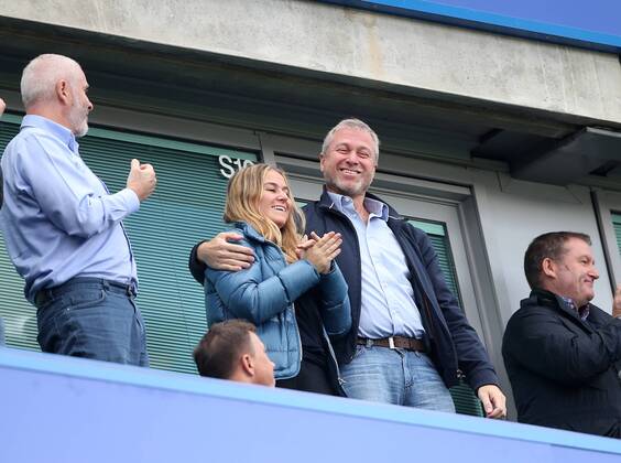 Chelsea s Roman Abramovich celebrates his sides third goal during the Premier League match at Stamford Bridge Stadium, London. Picture date October 15th, 2016 Pic David Klein Sportimage EDITORIAL USE ONLY. No use with unauthorised audio, video, data, fixture lists, club league logos or live services. Online in-match use limited to 120 images, no video emulation. No use in betting, games or single club league player publications.