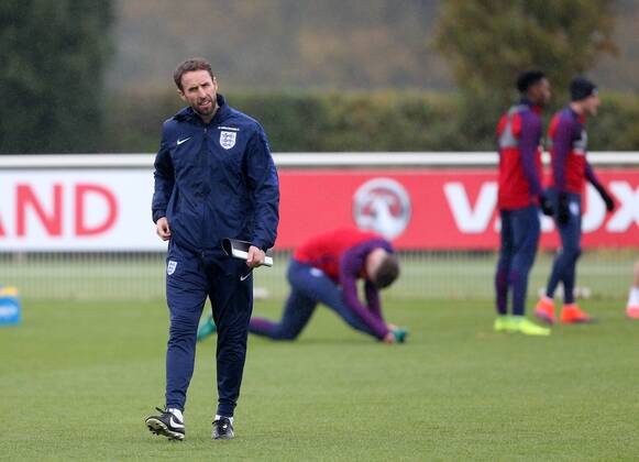 England s Gareth Southgate looks on during training at Tottenham Hotspur training centre, London. Picture date November 14th, 2016 Pic David Klein Sportimage EDITORIAL USE ONLY. No use with unauthorised audio, video, data, fixture lists, club league logos or live services. Online in-match use limited to 120 images, no video emulation. No use in betting, games or single club league player publications.