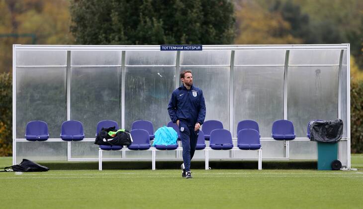 England s Gareth Southgate looks on during training at Tottenham Hotspur training centre, London. Picture date November 14th, 2016 Pic David Klein Sportimage EDITORIAL USE ONLY. No use with unauthorised audio, video, data, fixture lists, club league logos or live services. Online in-match use limited to 120 images, no video emulation. No use in betting, games or single club league player publications.