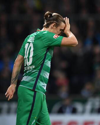 FUSSBALL 1. BUNDESLIGA 11. SPIELTAG SAISON 2016 2017 SV Werder Bremen - Eintracht Frankfurt 20.11.2016 Max Kruse (SV Werder Bremen)