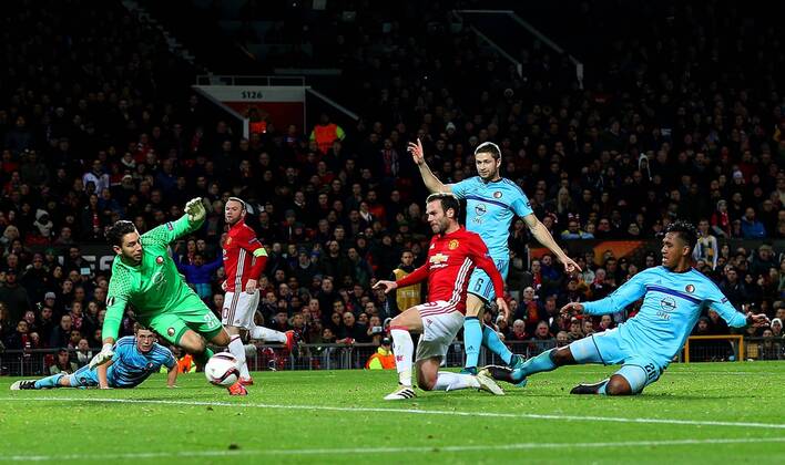 Juan Mata of Manchester United ManU scores his sides second goal during the UEFA Europa League match at Old Trafford, Manchester. Picture date: November 24th 2016. Pic Matt McNulty Sportimage EDITORIAL USE ONLY. No use with unauthorised audio, video, data, fixture lists, club league logos or live services. Online in-match use limited to 120 images, no video emulation. No use in betting, games or single club league player publications.