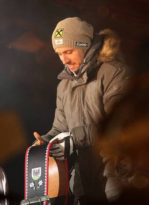 ALPINE SKIING - FIS WC Adelboden ADELBODEN,SWITZERLAND,07.JAN.17 - ALPINE SKIING - FIS World Cup, giant slalom, men, award ceremony. Image shows Marcel Hirscher (AUT). GEPAxpictures xThomasxBachun