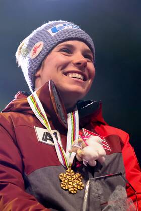 ALPINE SKIING - FIS Ski WC St. Moritz SANKT MORITZ,SWITZERLAND,07.FEB.17 - ALPINE SKIING - FIS Alpine World Ski Championships, Super G, ladies, award ceremony. Image shows Nicole Schmidhofer (AUT). Keywords: medal. GEPAxpictures xChristianxWalgram