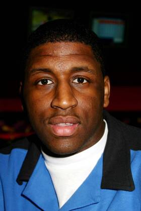 Mar. 10, 2005 - New York, New York, U.S. - K42148ML. KNICKS BOWL 6 CELEBRITY BOWLING AT CHELSEA PIERS, NEW YORK New York 03-10-2005. - MICHAEL SWEETNEY KNICK BOWL 6 ML - ZUMAle1_ 77187528st Copyright: xMitchellxLevyx