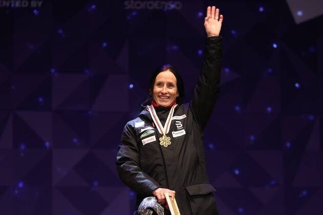 NORDIC SKIING - FIS WC Lahti 2017 LAHTI,FINLAND,25.FEB.17 - NORDIC SKIING, Ski jumping Skispringen Ski nordisch - FIS Nordic World Ski Championships, 7,5+7,5km Skiathlon, ladies, award ceremony. Image shows Marit Bjoergen (NOR). Keywords: medal. GEPAxpictures xDanielxGoetzhaber