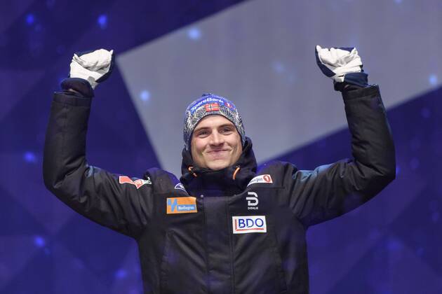 Nordische Ski-WM, 15km Langlauf der Herren, Siegerehrung Niklas Dyrhaug - Lahti, Finnland - Nordische Ski WM, Langlauf, Siegerehrung.  Copyright: CARLxSANDIN BB170301CS185