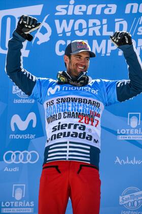 SNOWBOARD, FREESTYLE SKIING - FIS WC 2017 SIERRA NEVADA,SPAIN,12.MAR.17 - SNOWBOARDING - FIS Freestyle Ski and Snowboard World Championships, SBX, Snowboard Cross, final, ladies men, award ceremony. Image shows the rejoicing of Pierre Vaultier (FRA). GEPAxpictures xOliverxLerch