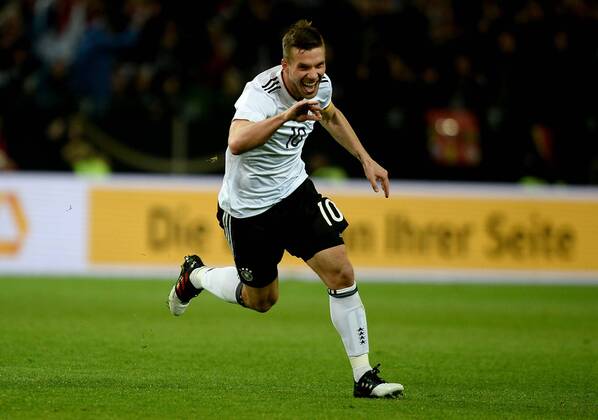 22.03.2017, xfux, Fussball Freundschaftsspiel, Deutschland - England, emspor, v.l. Lukas Podolski (Deutsche Fussball Nationalmannschaft DFB) Torjubel, Goal celebration, celebrate the goal zum 1:0 Dortmund