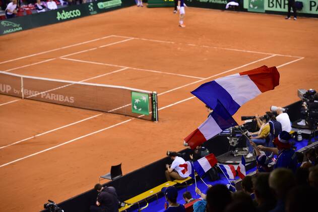 Supporters de l equipe de France - ambiance tifo TENNIS : France vs Grande Bretagne - Coupe Davis J1 - 07 04 2017 JBAutissier Panoramic