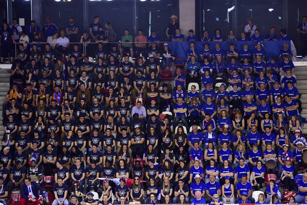 Supporters de l equipe de France - ambiance TENNIS : France vs Grande Bretagne - Coupe Davis J2 - 08 04 2017 JBAutissier Panoramic