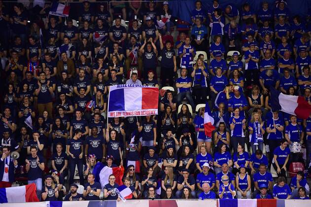 Supporters de l equipe de France - ambiance TENNIS : France vs Grande Bretagne - Coupe Davis J2 - 08 04 2017 JBAutissier Panoramic