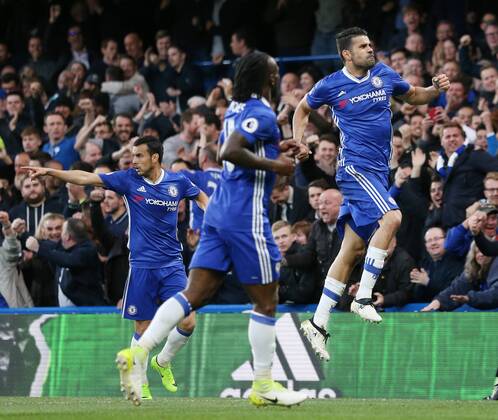 Chelsea s Diego Costa celebrates scoring his sides opening goal during the Premier League match at Stamford Bridge Stadium, London. Picture date: May 8th, 2017. Pic credit should read: David Klein Sportimage EDITORIAL USE ONLY. No use with unauthorised audio, video, data, fixture lists, club league logos or live services. Online in-match use limited to 120 images, no video emulation. No use in betting, games or single club league player publications.