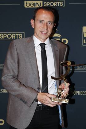 Ruddy Buquet ( Trophee Meilleur Arbitre L1 ) FOOTBALL : Trophees UNFP - Beinsports - 15 05 2017 GwendolineLeGoff Panoramic 