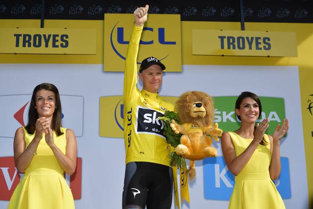 TROYES, FRANCE - JULY 6 : FROOME Christopher (GBR) Rider of Team SKY during stage 6 of the 104th edition of the 2017 Tour de France cycling race, a stage of 216 kms between Vesoul and Troyes on July 06, 2017 in Troyes, France, 06 07 2017 CYCLISME : Tour de France 2017 - Etape 6 - Vesoul Troyes - 06 07 2017 Photonews Panoramic 