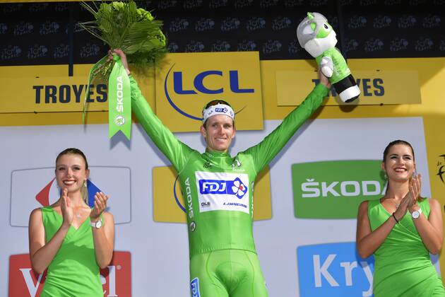 TROYES, FRANCE - JULY 6 : DEMARE Arnaud (FRA) Rider of FDJ during stage 6 of the 104th edition of the 2017 Tour de France cycling race, a stage of 216 kms between Vesoul and Troyes on July 06, 2017 in Troyes, France, 06 07 2017 CYCLISME : Tour de France 2017 - Etape 6 - Vesoul Troyes - 06 07 2017 Photonews Panoramic 