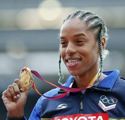 Gold medalist Yulimar Rojas of Venezuela during the awarding ceremony of the women s Triple Jump at the London 2017 IAAF World Championships in London, Britain, 08 August 2017. London 2017 IAAF World Championships !ACHTUNG: NUR REDAKTIONELLE NUTZUNG!  Copyright: xLavandeiraxjrx 20170808-636378216406953841