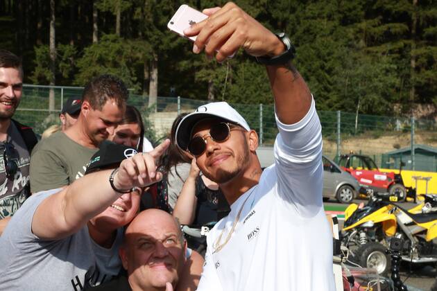24.08.2017 - Lewis Hamilton (GBR) Mercedes AMG F1 W08 Belgian Grand Prix, Spa-Francorchamps 24 - 27 August 2017 24.08.2017 - Lewis Hamilton (GBR) Mercedes AMG F1 W08