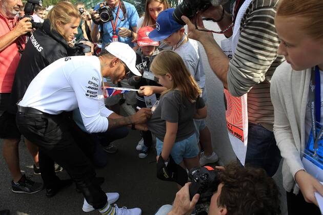 24.08.2017 - Lewis Hamilton (GBR) Mercedes AMG F1 W08 Belgian Grand Prix, Spa-Francorchamps 24 - 27 August 2017 24.08.2017 - Lewis Hamilton (GBR) Mercedes AMG F1 W08