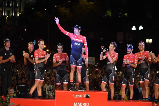 10-09-2017 Vuelta A Espana; Tappa 21 Arroyomolinos - Madrid; 2017, Trek - Segafredo; Contador, Alberto; Basso, Alessandro; Madrid; 