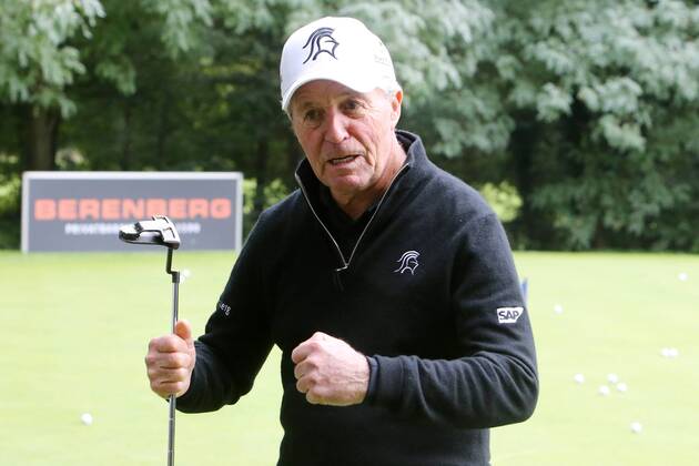 Der 81-jaehrige 9-fachen Major-Sieger Gary Player beim eintaegigen Golfturnier im Frankfurter Golf Club. Gastgeber ist die Privatbank Berenberg Frankfurt am Main Copyright: xRoskaritzx Eibner-Pressefotox EP_hein_rrz